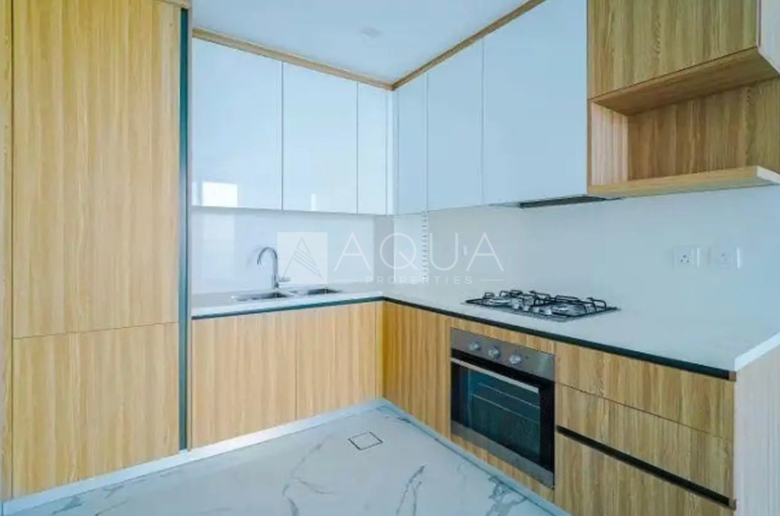 7.6% ROI | VACANT | VILLA VIEWS