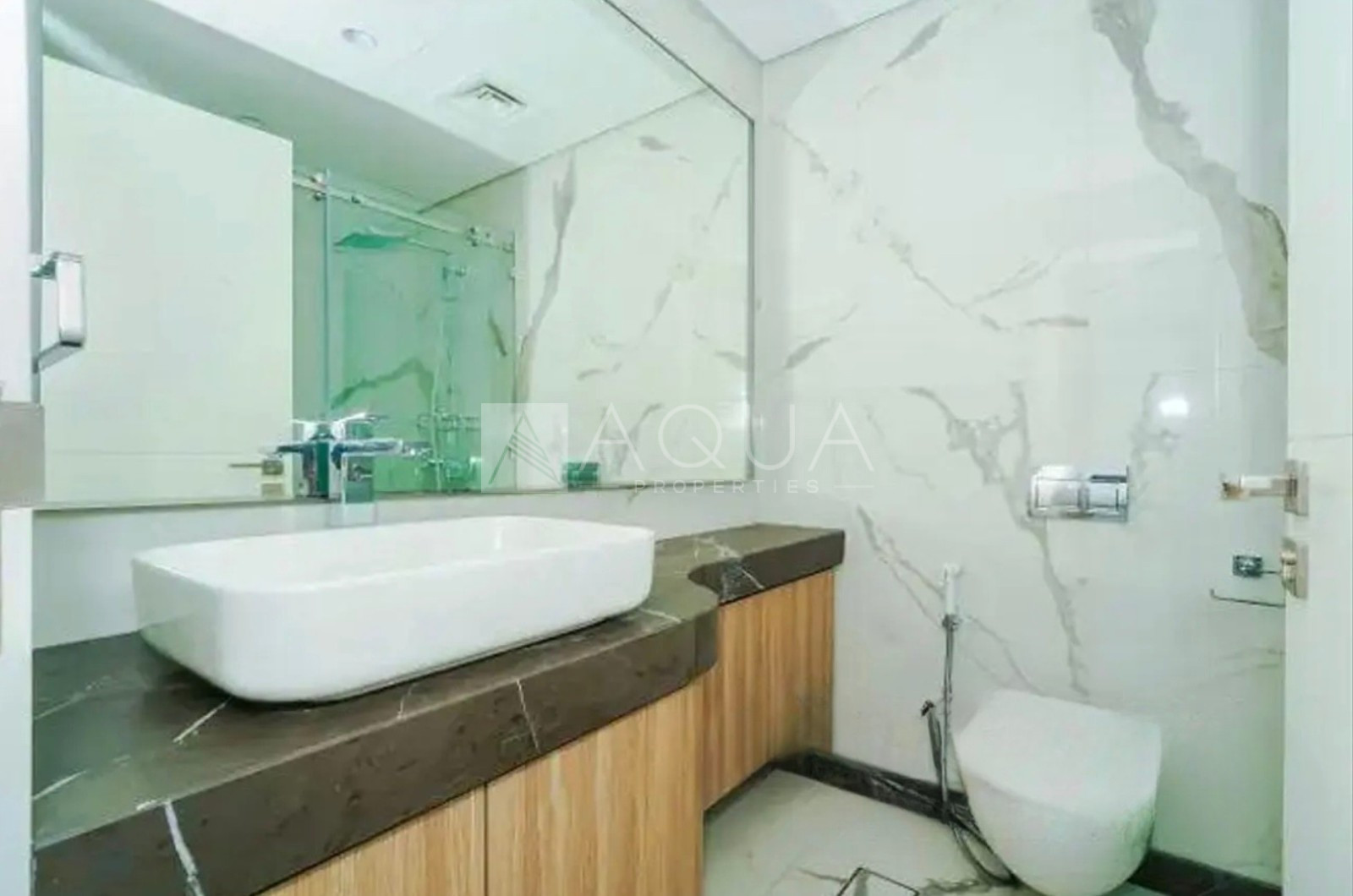 7.6% ROI | VACANT | VILLA VIEWS