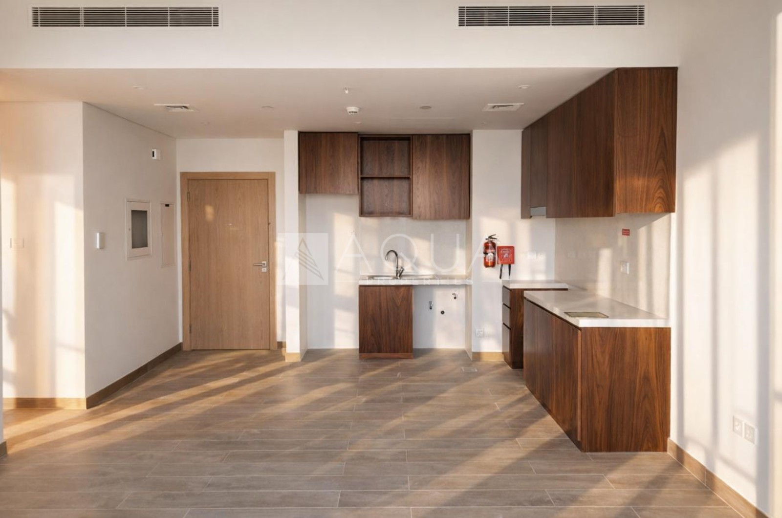 1BR | Terrace | Canal & Burj Khalifa View