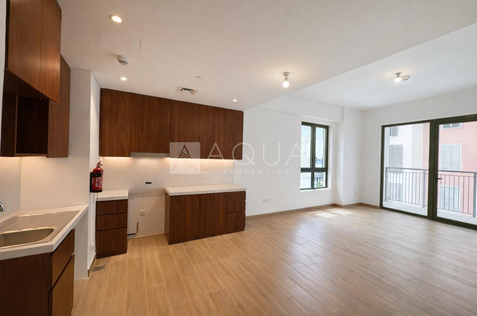 Spacious | Bright | 1 BR | Partial Sea View