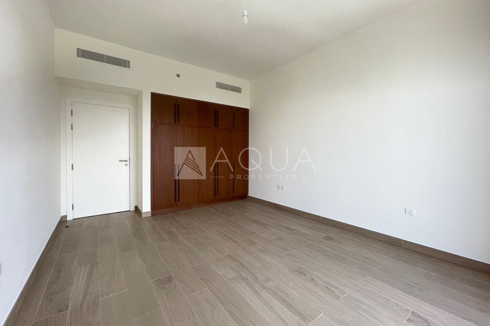 Semi Furnished| Brand New |Ready Move In
