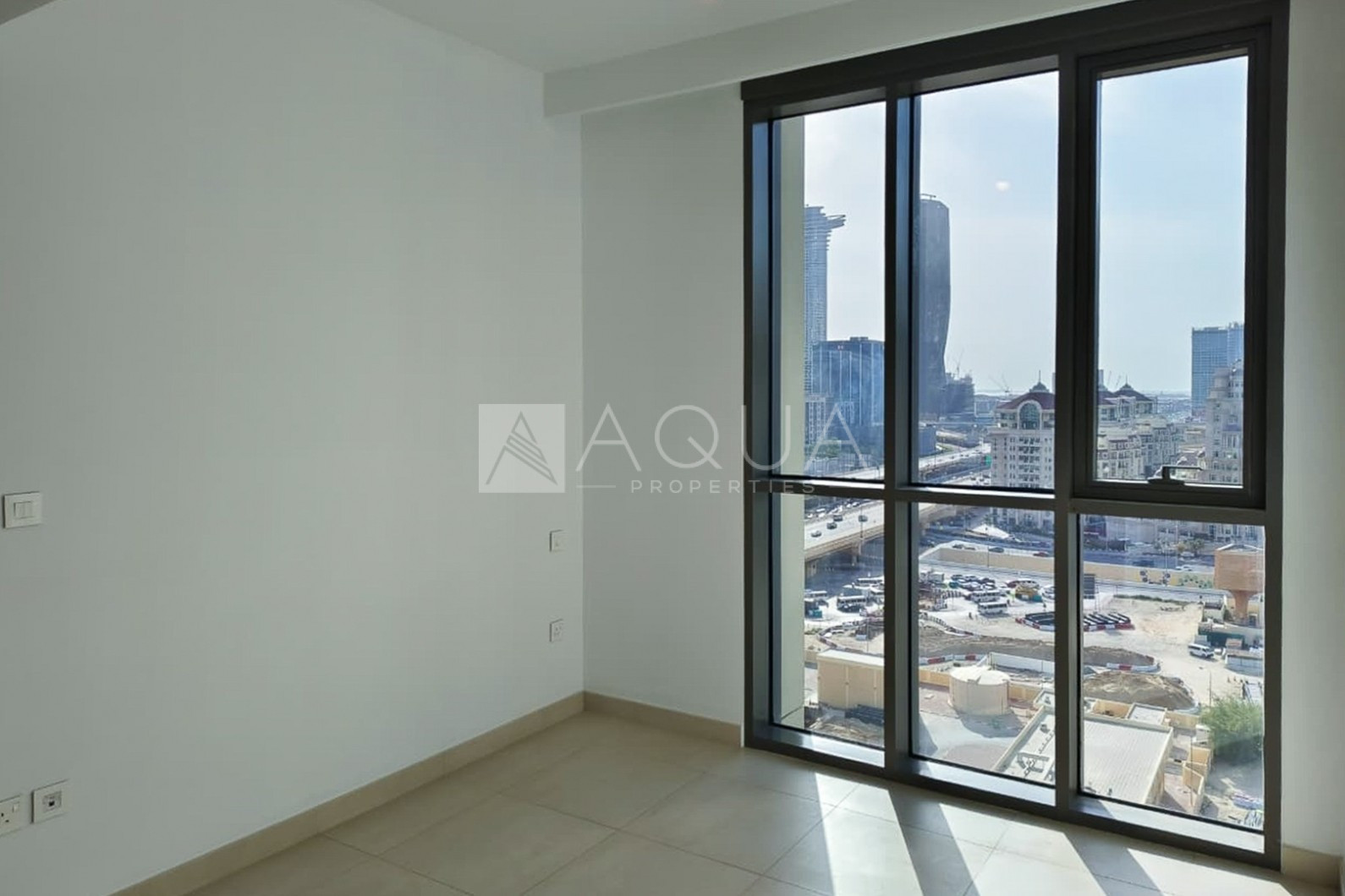 Unfurnished | Mid Floor | DIFC View | Chiller Free