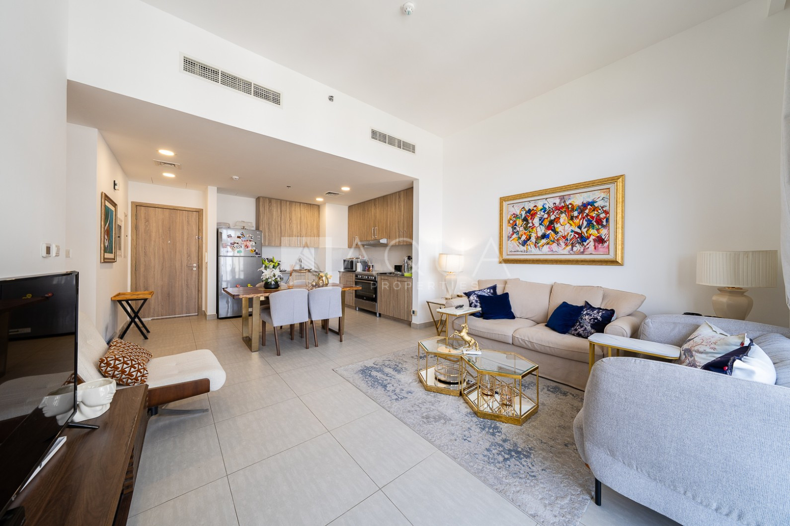 Stunning Park view | Beautifully Furnished 
