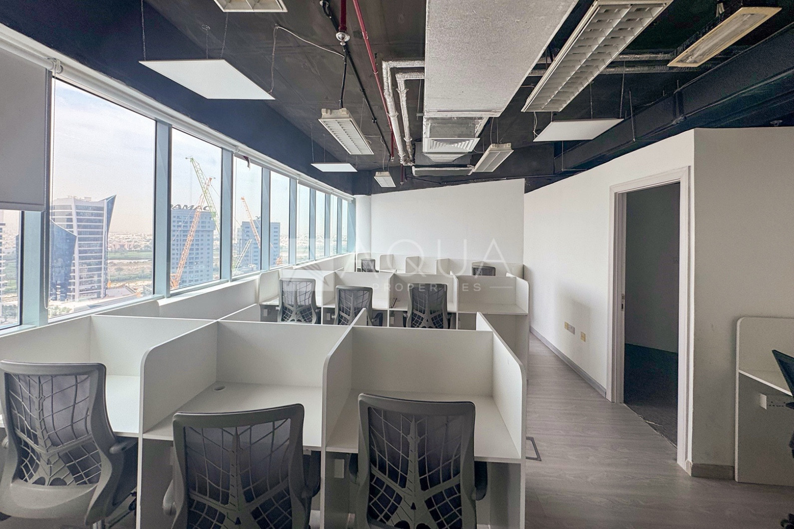 Fitted Office | 2 Parkings | With Partition  