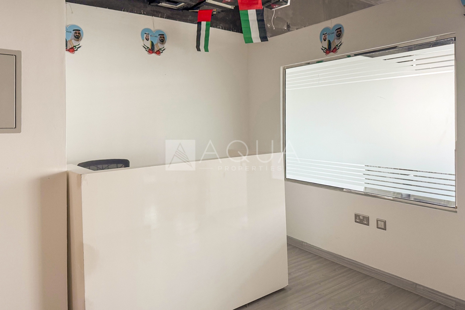 Fitted Office | 2 Parkings | With Partition  