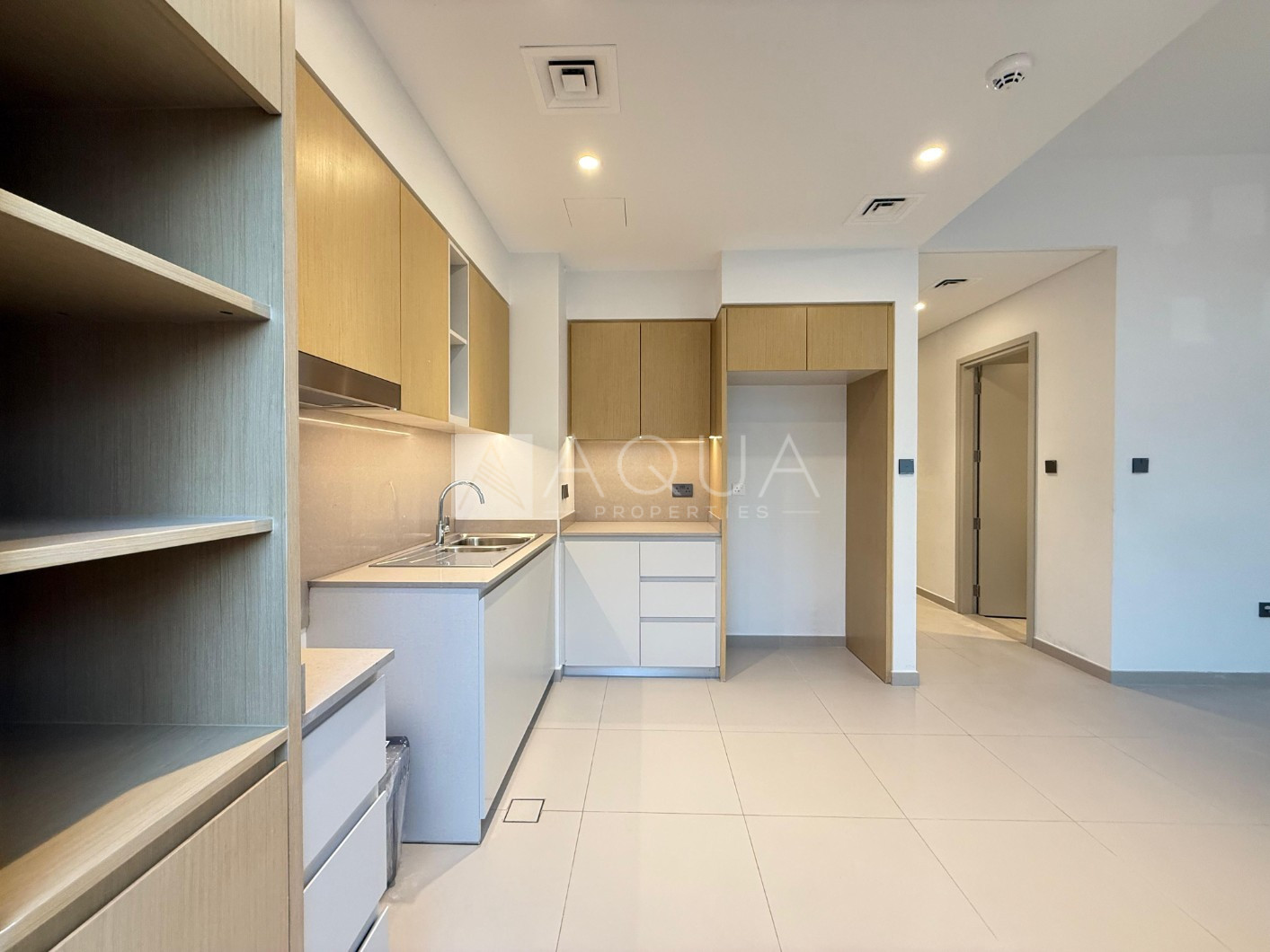 AVAILABLE SOON | SINGLE ROW | MODERN DESIGN