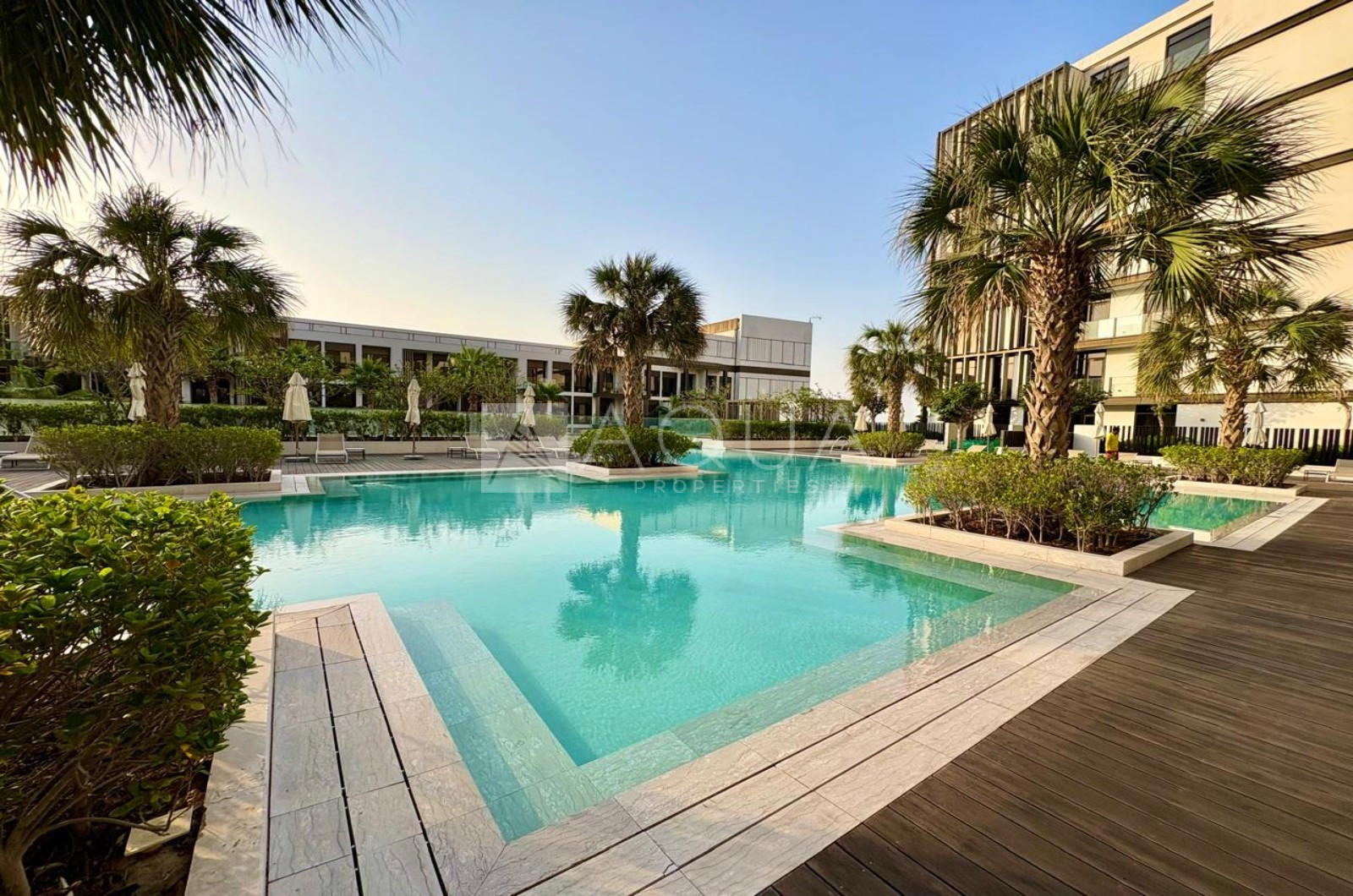 4 BR | Seaview | Luxury Bluewaters Living