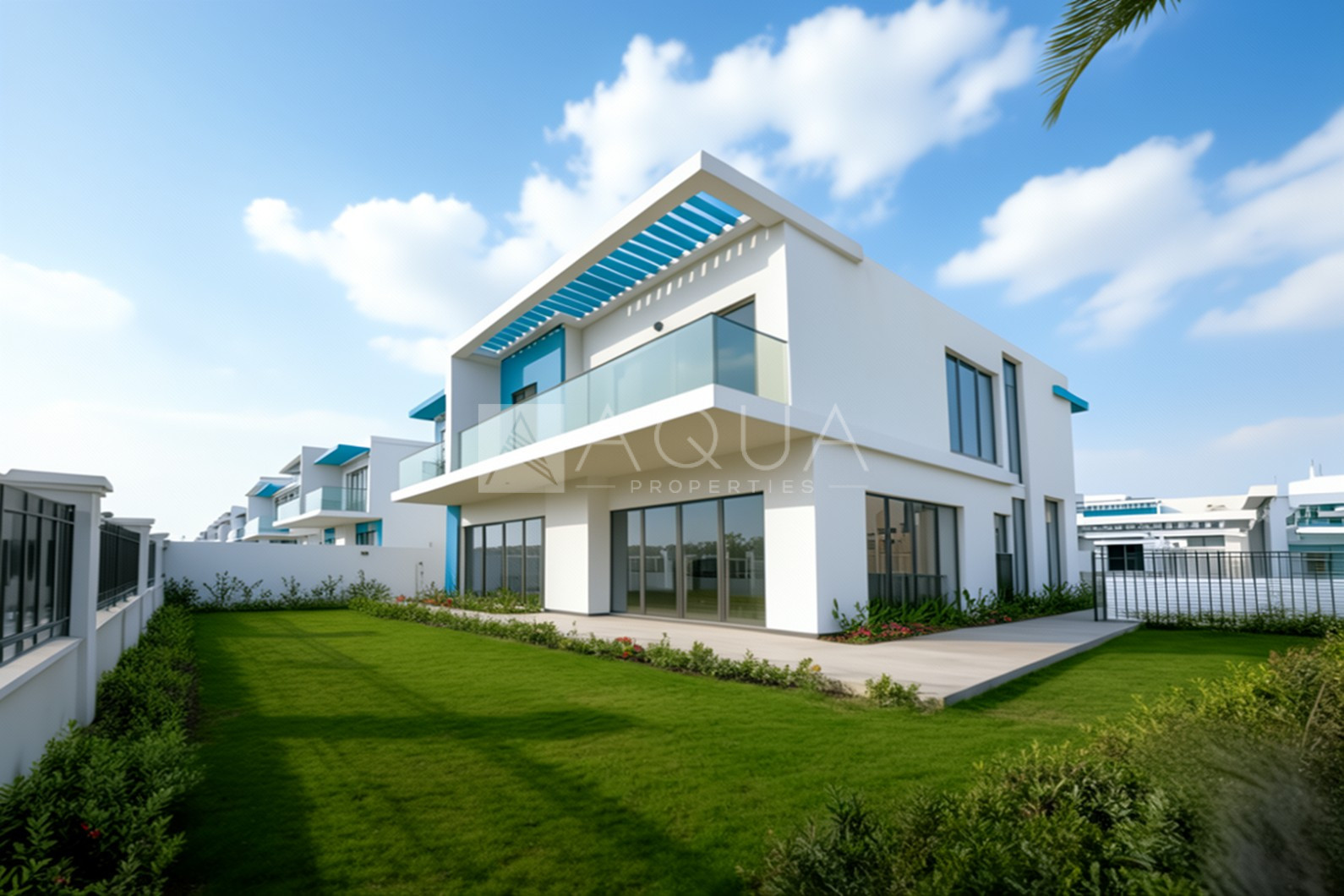 Single Row | Pool Facing | Independent Unit