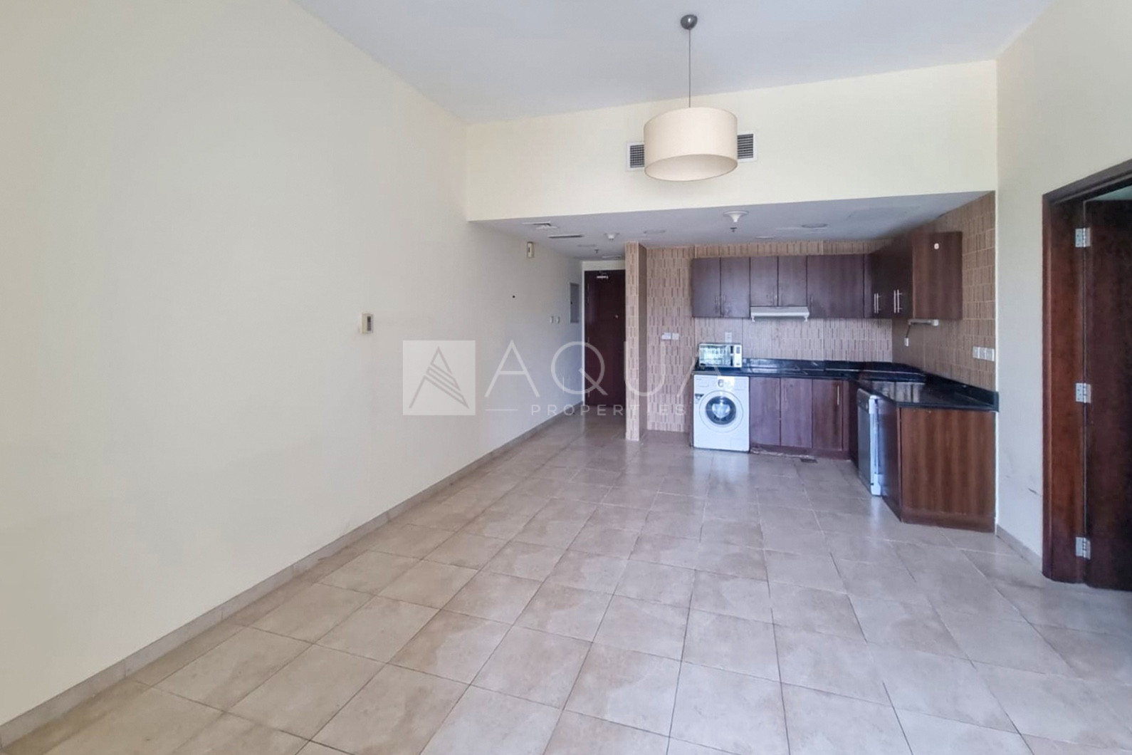 Unfurnished | 1 Bedroom Unit with Balcony 