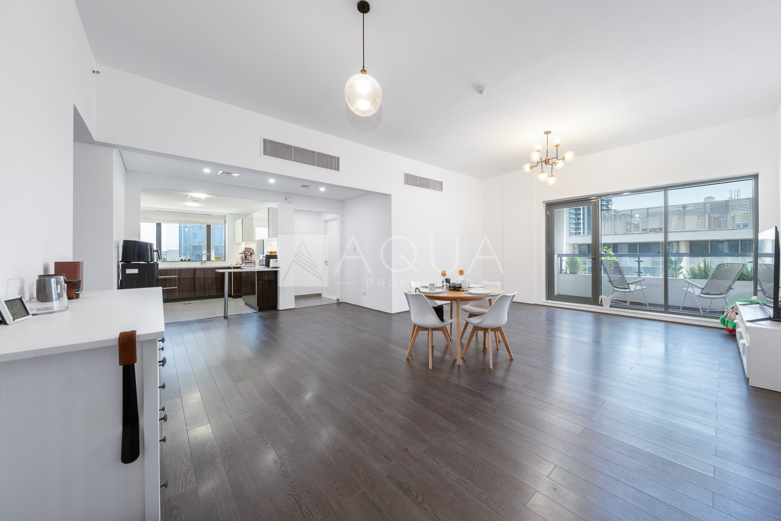 OWNER OCCUPIED | SEA VIEW | FULLY FURNISHED