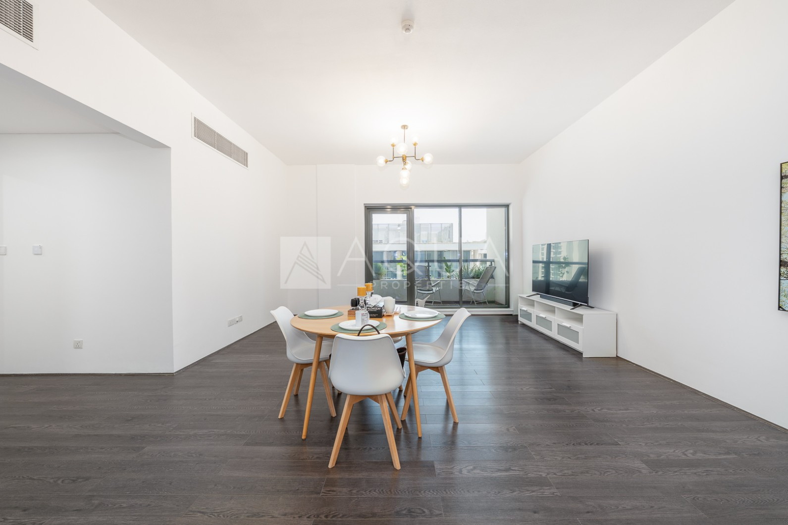 OWNER OCCUPIED | SEA VIEW | FULLY FURNISHED
