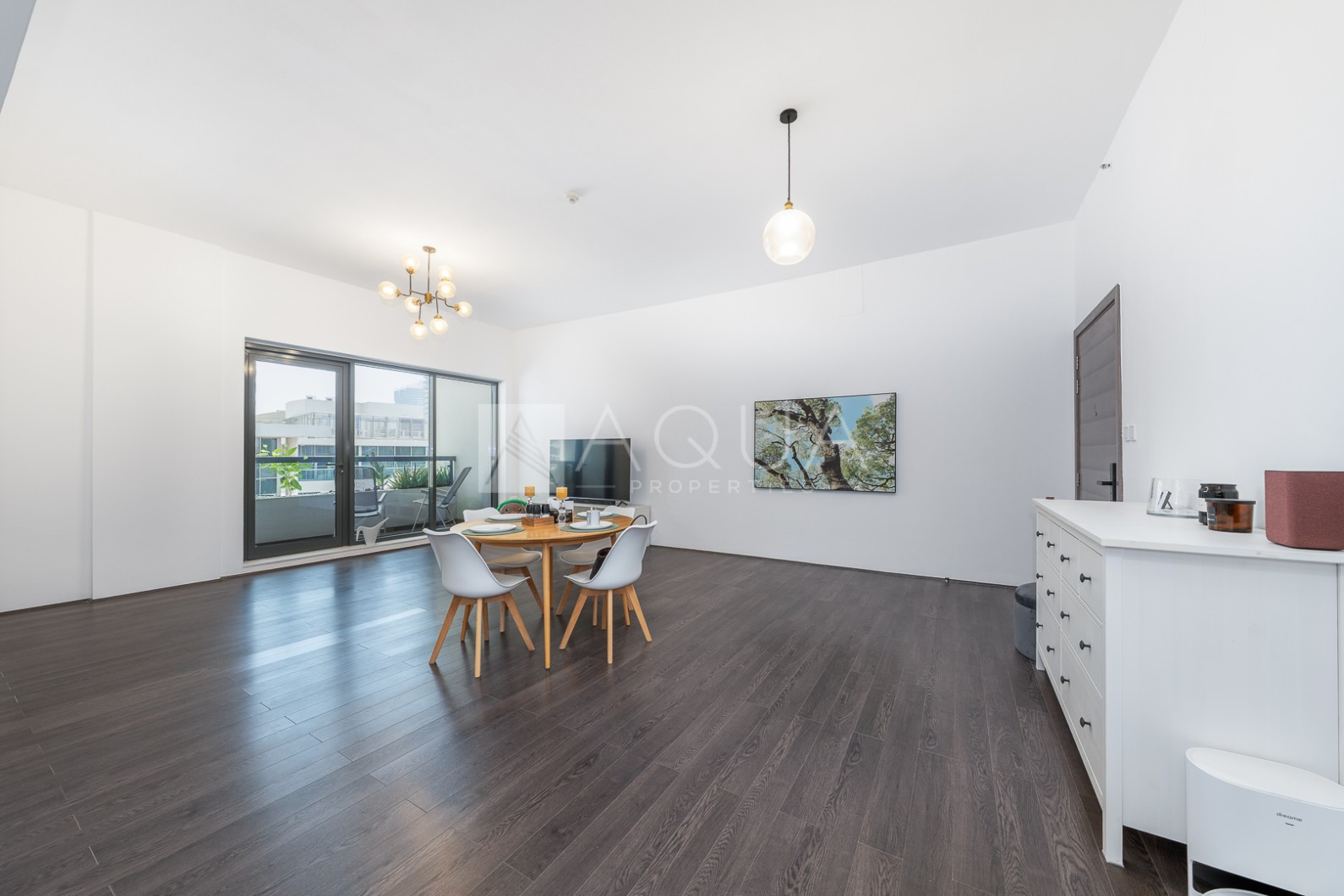 OWNER OCCUPIED | SEA VIEW | FULLY FURNISHED