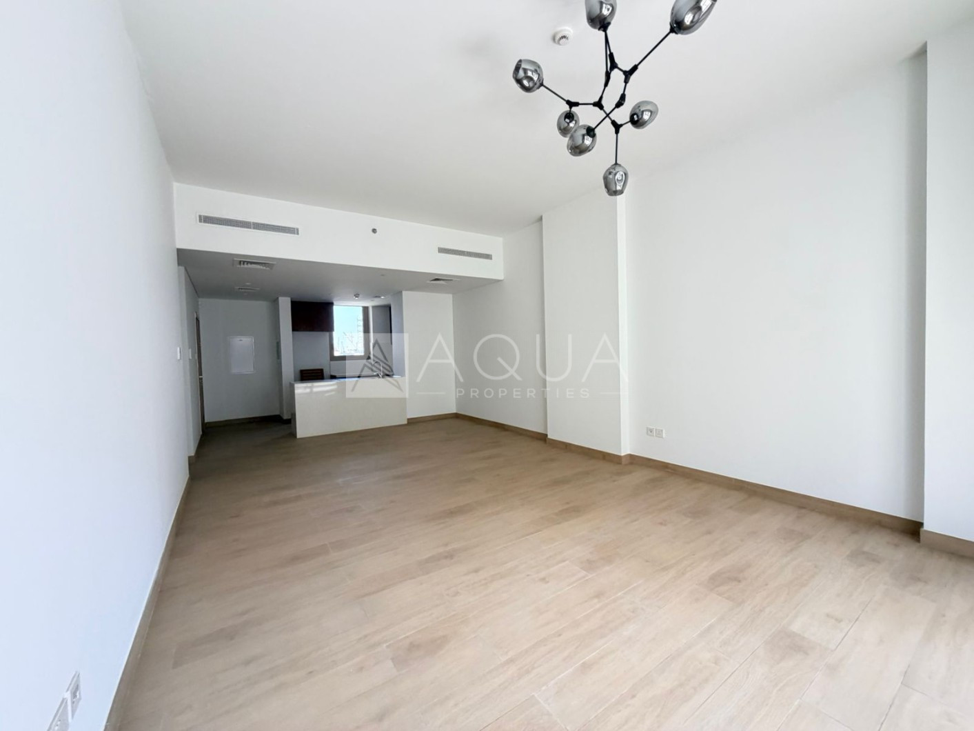 PREMIUM UNIT | VACANT | BEACH ACCESS