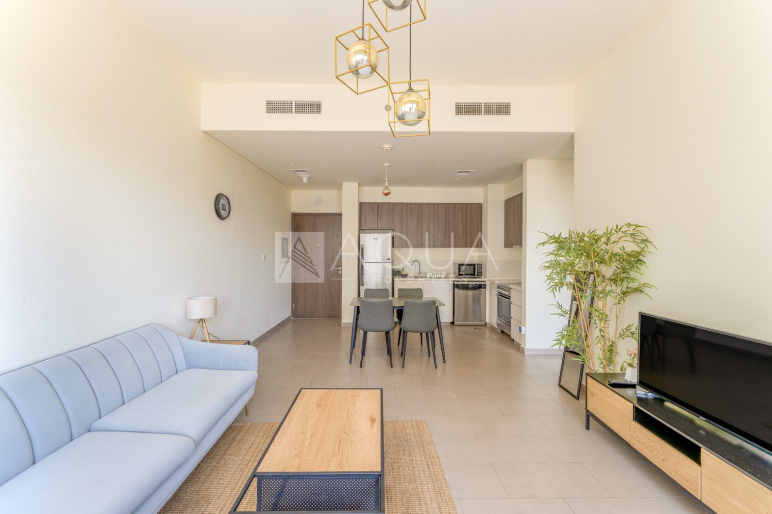 Boulevard View | Fully Furnished | Available Now 