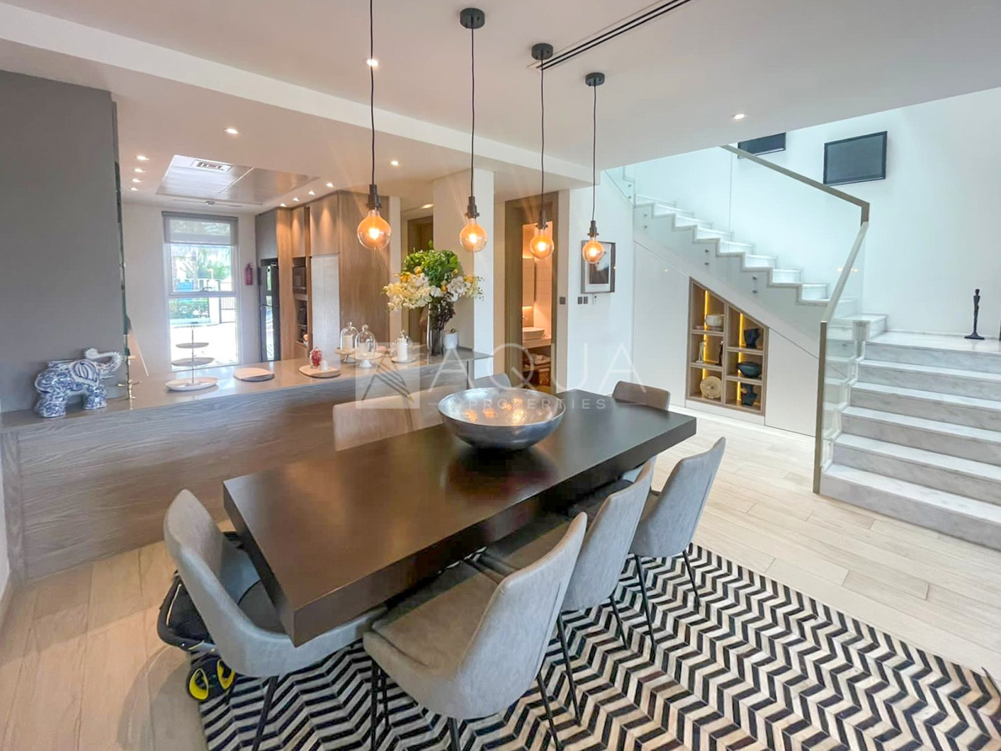 Luxurious Extended 4BR | Pool Facing