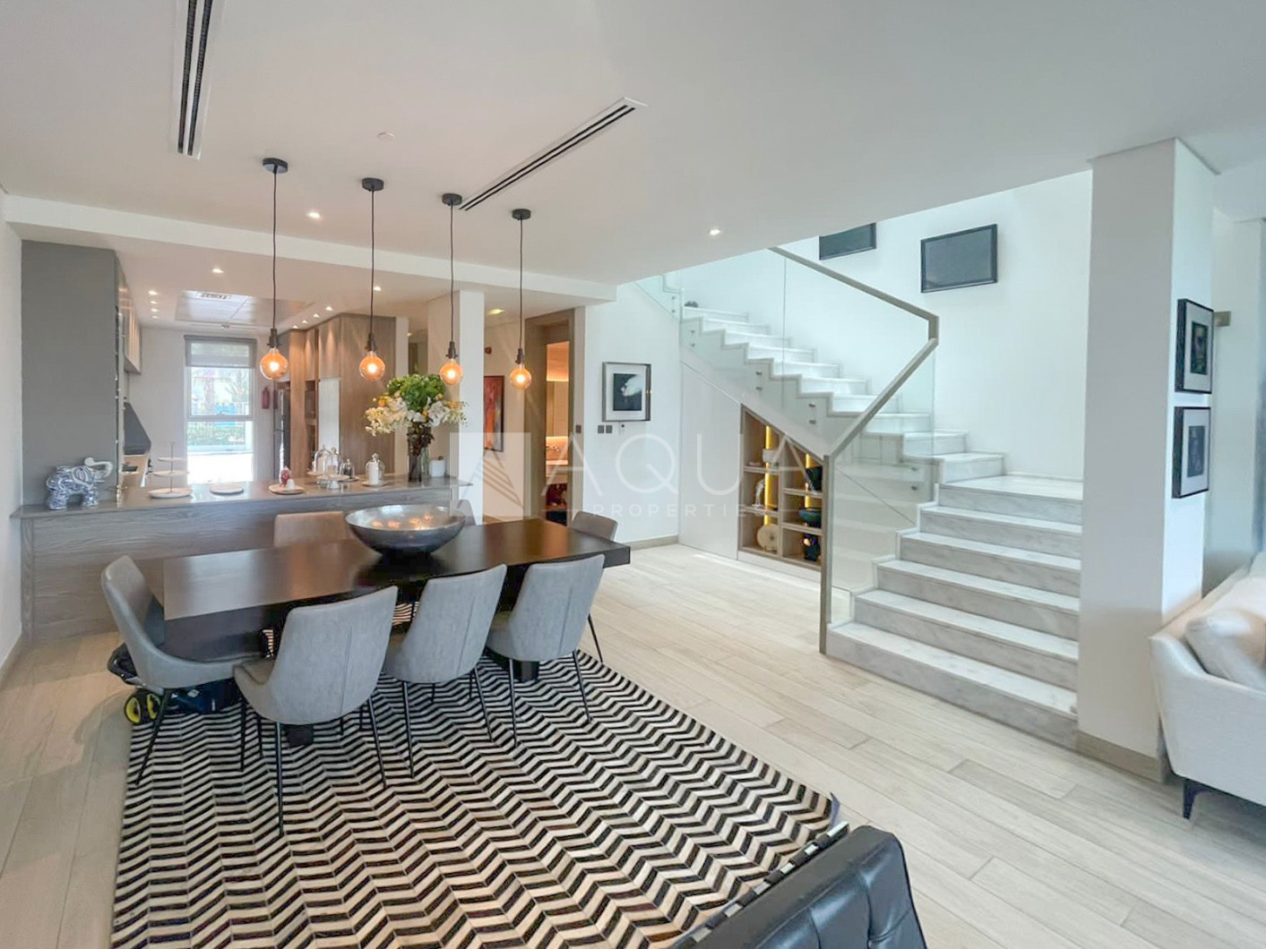 Luxurious Extended 4BR | Pool Facing