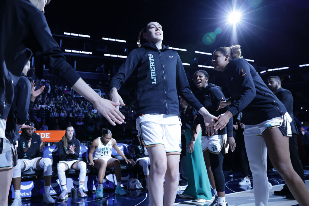 WNBA Underdog Fantasy Picks Today