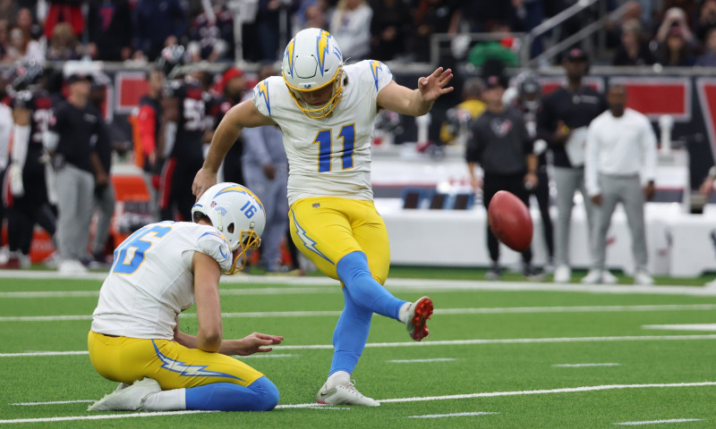 NFL PrizePicks Player Predictions for Week 2 Monday Night Football