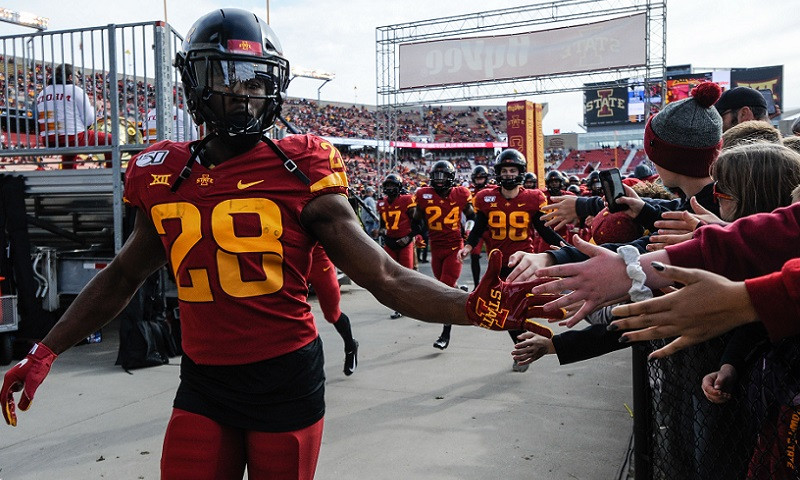 CFB DFS Expert Survey: Week 13 - Friday Slate