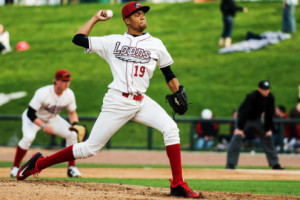 dennis-santana-300x200