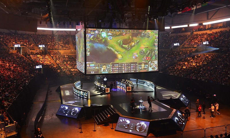 DraftKings League of Legends Overview - LPL/LCK: Thursday, April 2nd