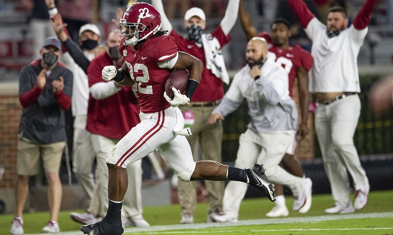 CFB DFS Slate Breakdown: Week 15, December 12th