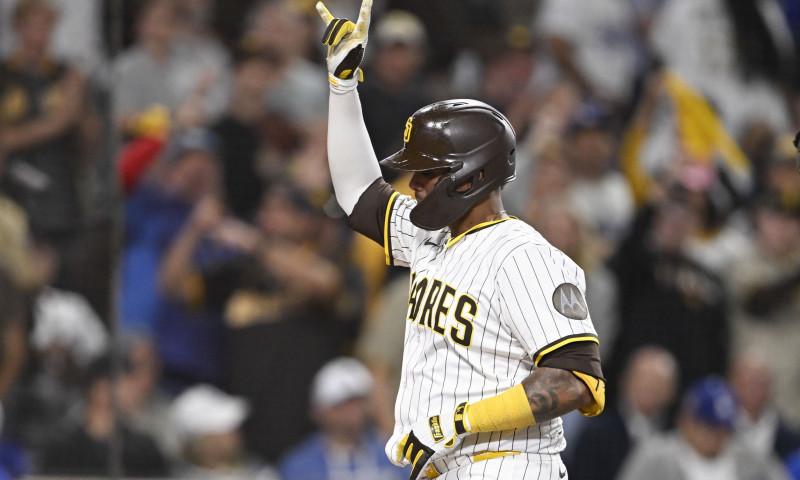 MLB Underdog Fantasy Player Predictions for Wednesday (6/18)