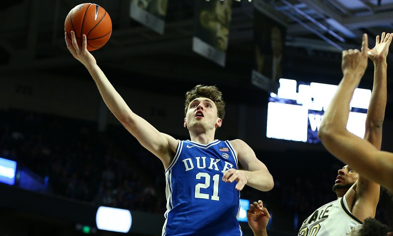 CBB DFS Slate Breakdown: December 16th