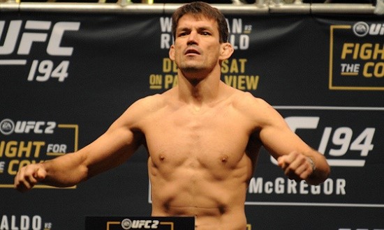 UFC 198: Werdum vs. Miocic Beat Down (Undercard)