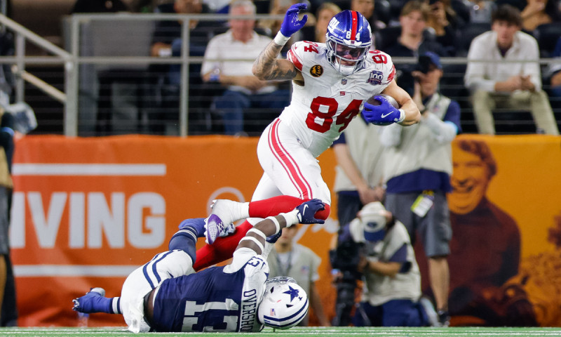 NFL Sleeper Fantasy Player Predictions for Eagles vs. Giants TNF (10/9)