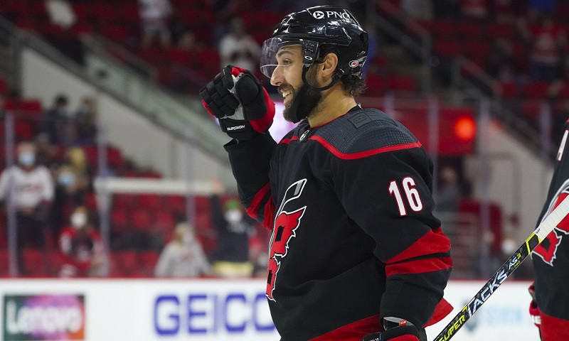 NHL DFS Picks - Expert Survey: Sunday, December 18th