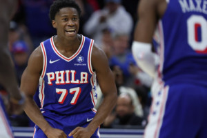 Edgecombe of the 76ers Edgecombe of the 76ers