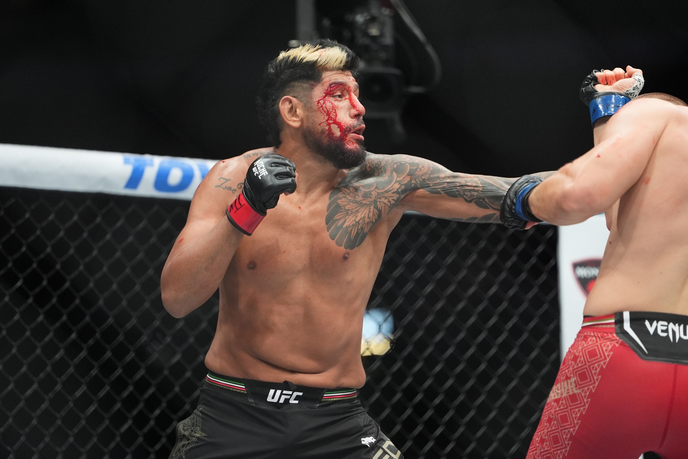 MMA DFS and Betting Breakdown: UFC Fight Night - Moreno vs. Kavanagh