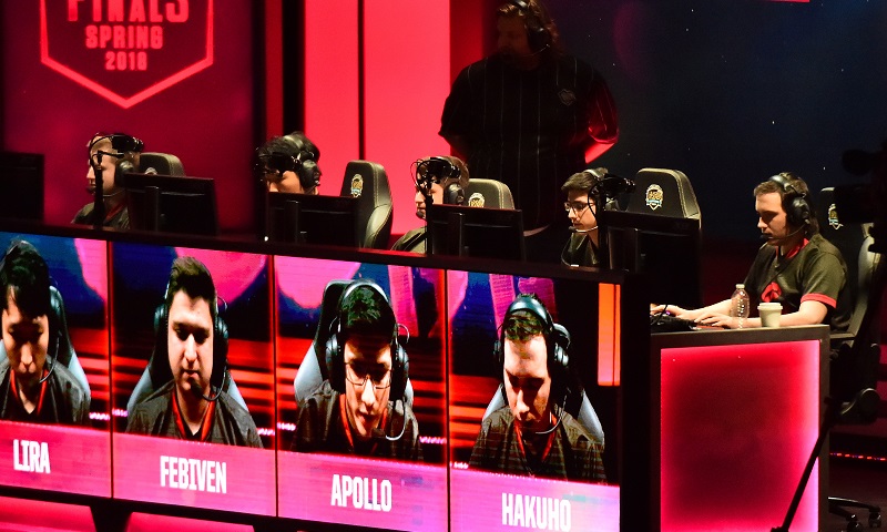 League of Legends Slate Breakdown: LPL - Friday, April 17th