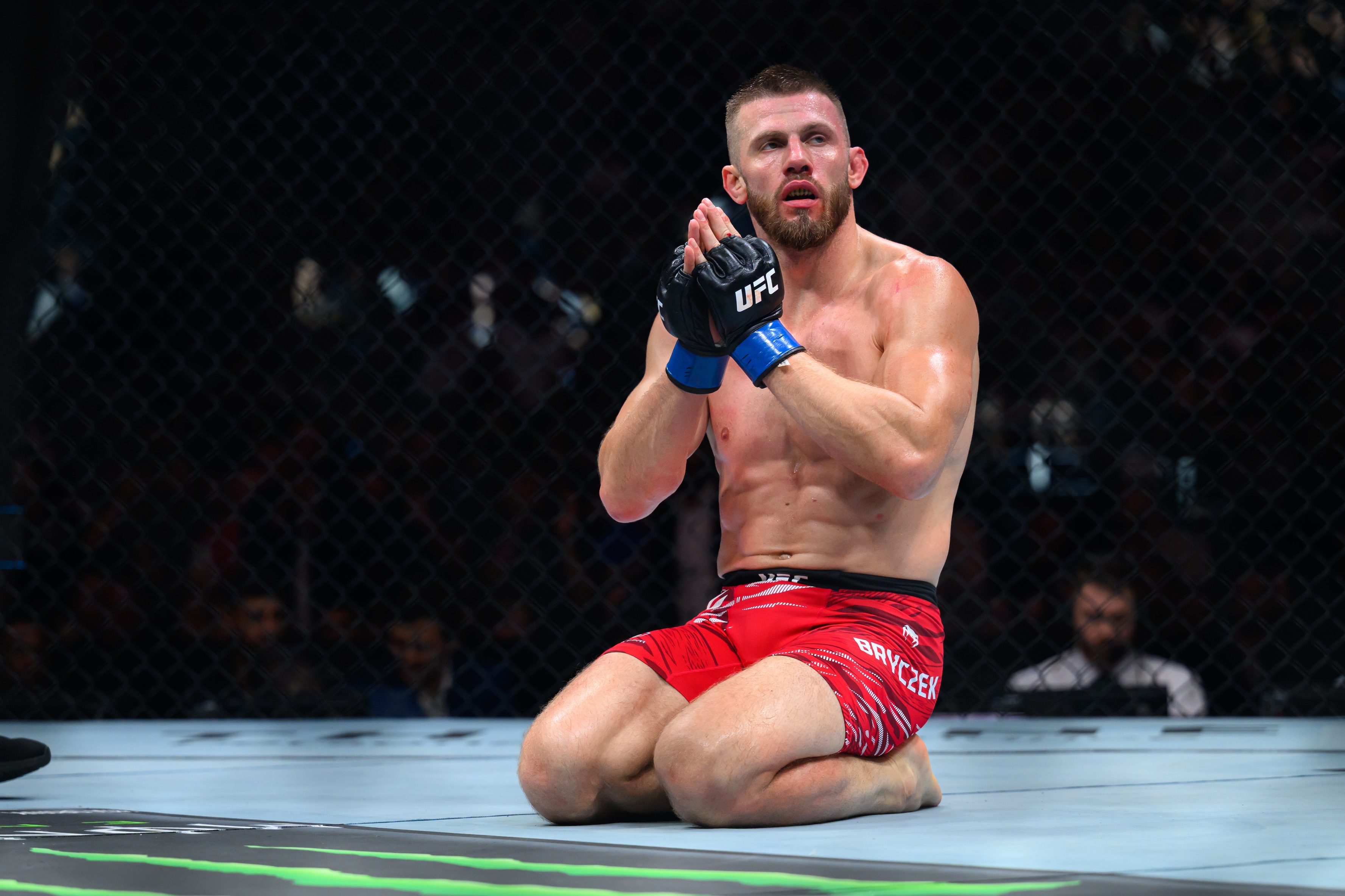 MMA DFS Simulation Tool: Optimal Lineups for DraftKings