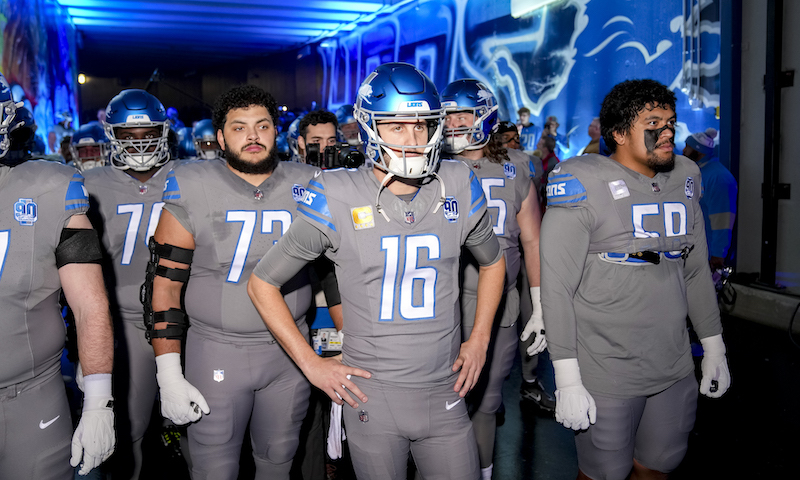 lions800