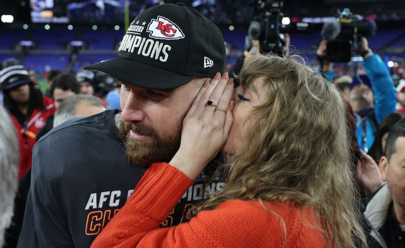 travis-kelce-sb-props