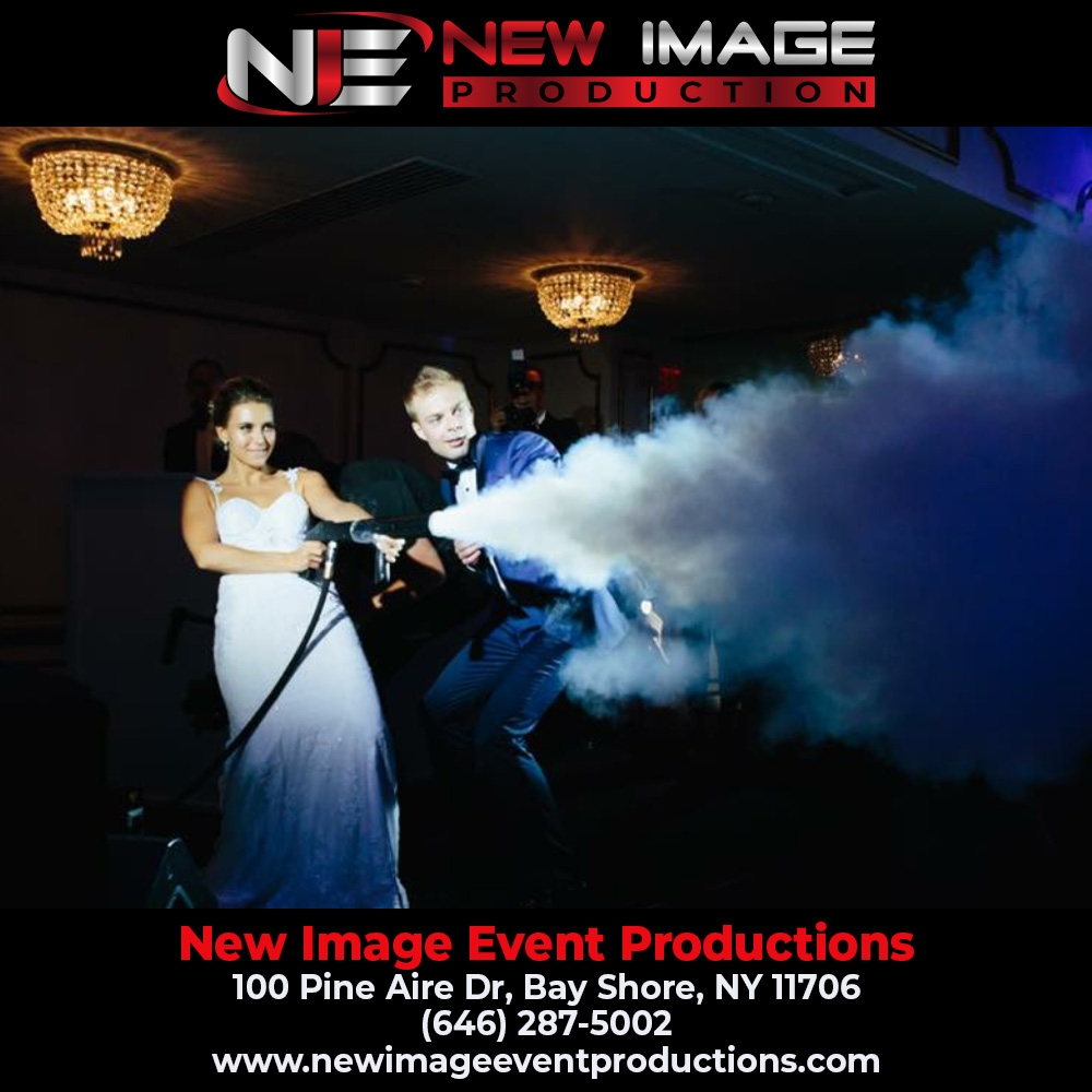 Can truss lighting mounting options be customized to fit specific stage design requirements?