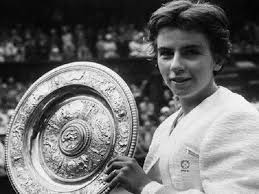 Feminismo - Maria Esther Bueno