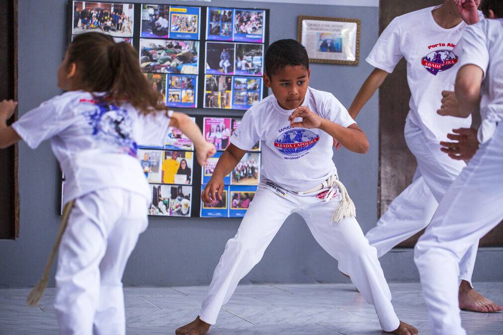Movimento com Propósito  Apadrinhe uma Criança da Capoeira