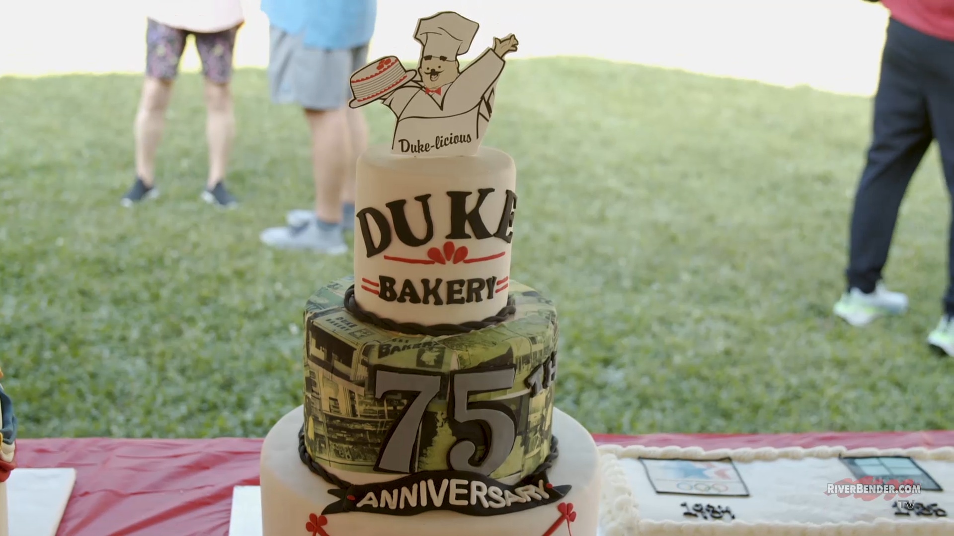 Duke Bakery Celebrates 75 Years in Alton
