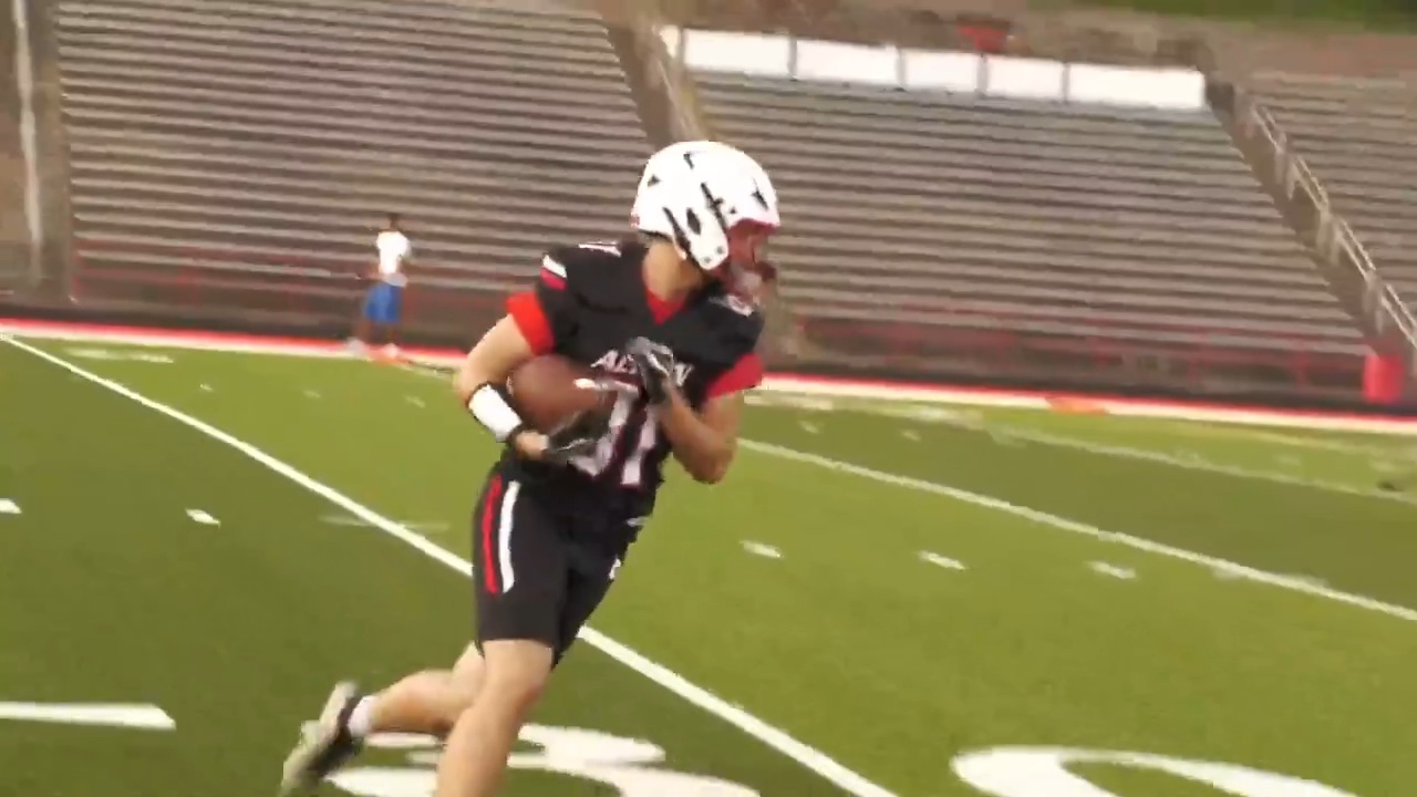 Alton Redbirds Prepare for the Season at Red/Gray Scrimmage
