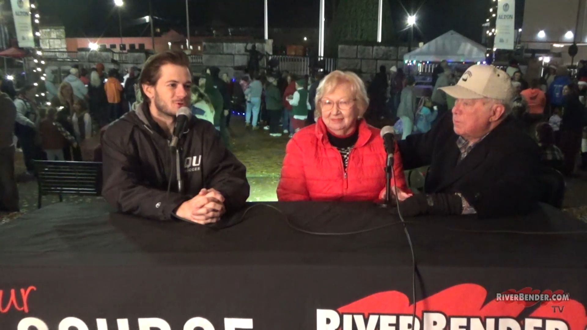 LIVE COVERAGE: 32nd Annual Alton Community Tree Lighting