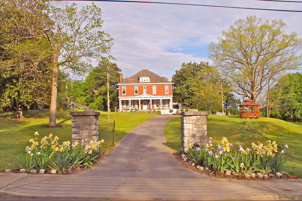 7Br 3.5B Mansion Downtown Nashvillle