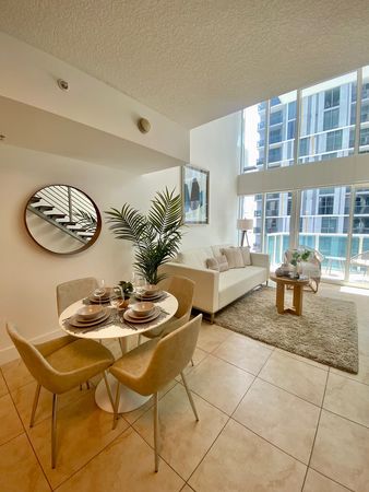 Luxury duplex overseen Brickell 