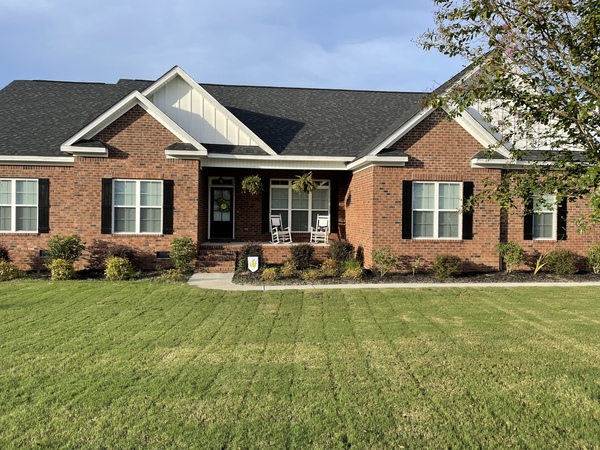 Perfect Masters Rental: 4 Bedroom w Pool