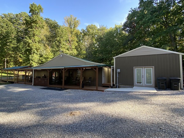 Peaceful country cabin close to Neyland