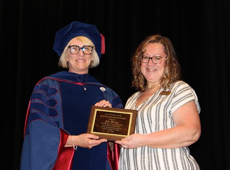 Mingee_Presents_Award_to_Burokas_IMG_2659.JPG