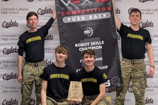 Representation of the achievement named 'JROTC VEX Robotics Teams Qualify For State & Worlds'.