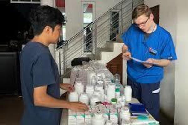 Representation of the achievement named 'Pharmacy Missions Event Prepares Students for Global Impact '.